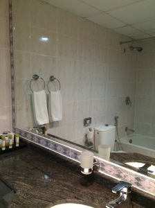 Ramada Beach Hotel, Ajman - Bathroom