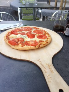 Margherita Pizza, Cafe Pavillon Longemalle, Geneva, Switzerland