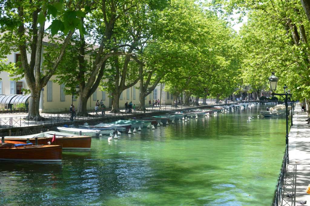 Pont Des Amours, Jardins De l'Europe, Annecy, France (2)