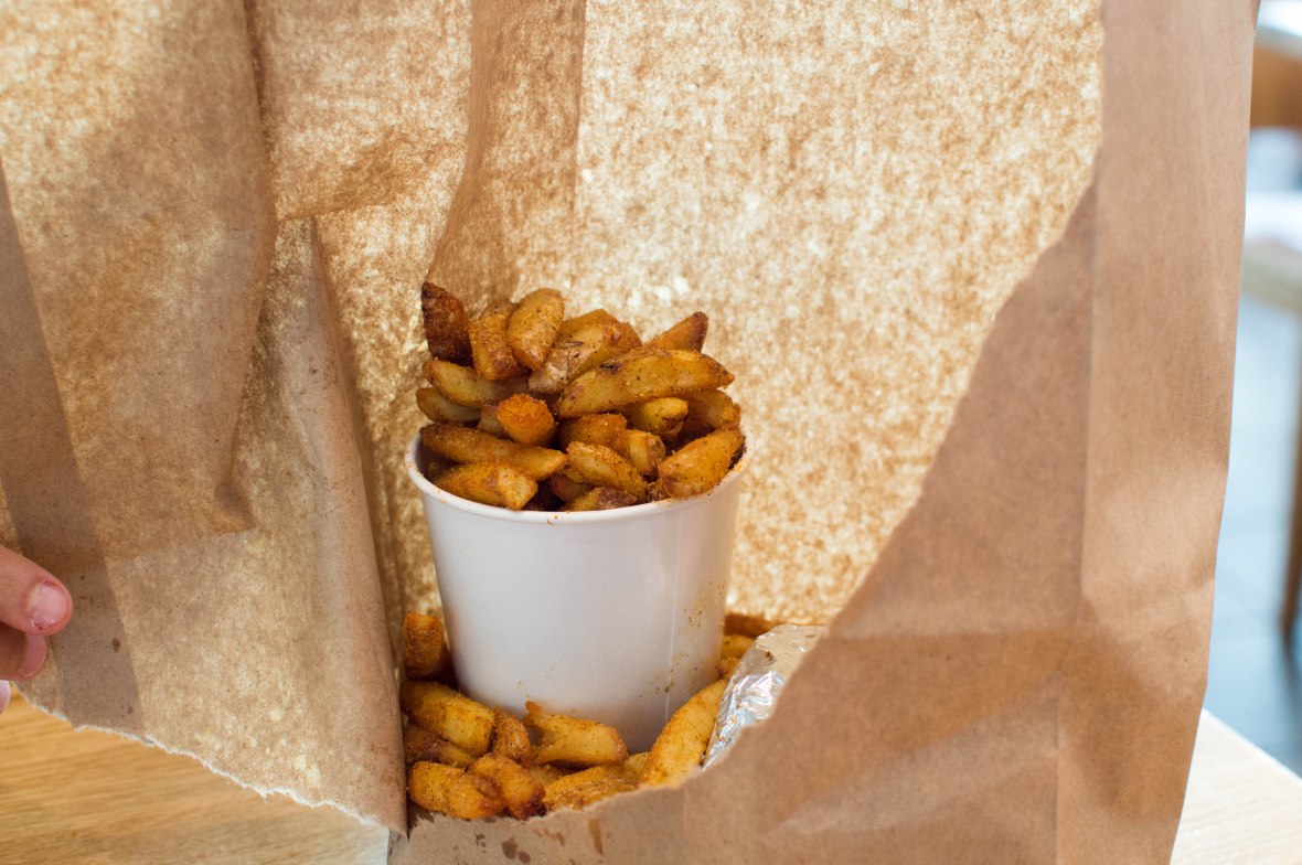 Cajun Fries, Five Guys, Dubai Mall, Dubai, UAE