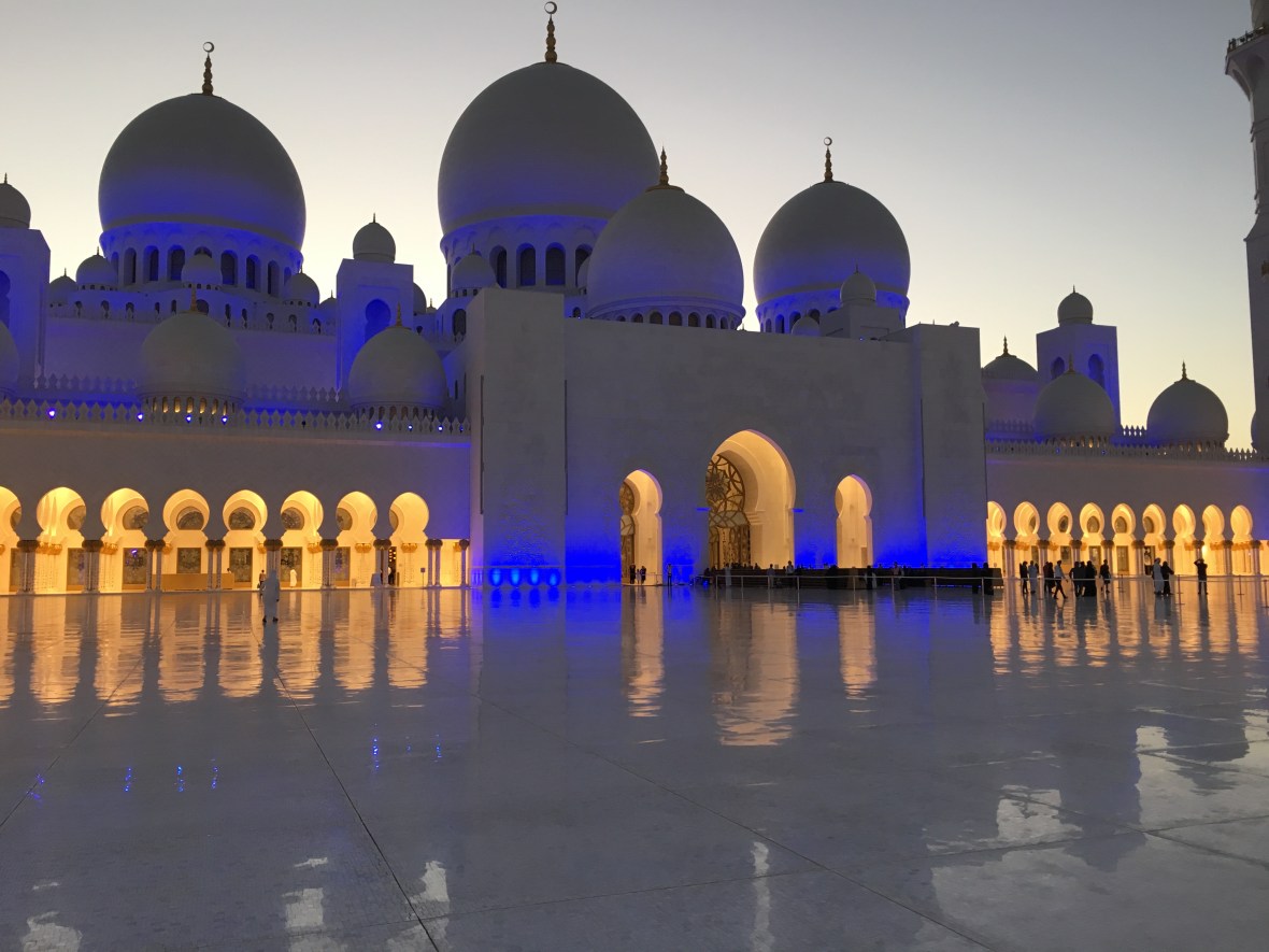Sunset, Sheikh Zayed Grand Mosque, Abu Dhabi, UAE