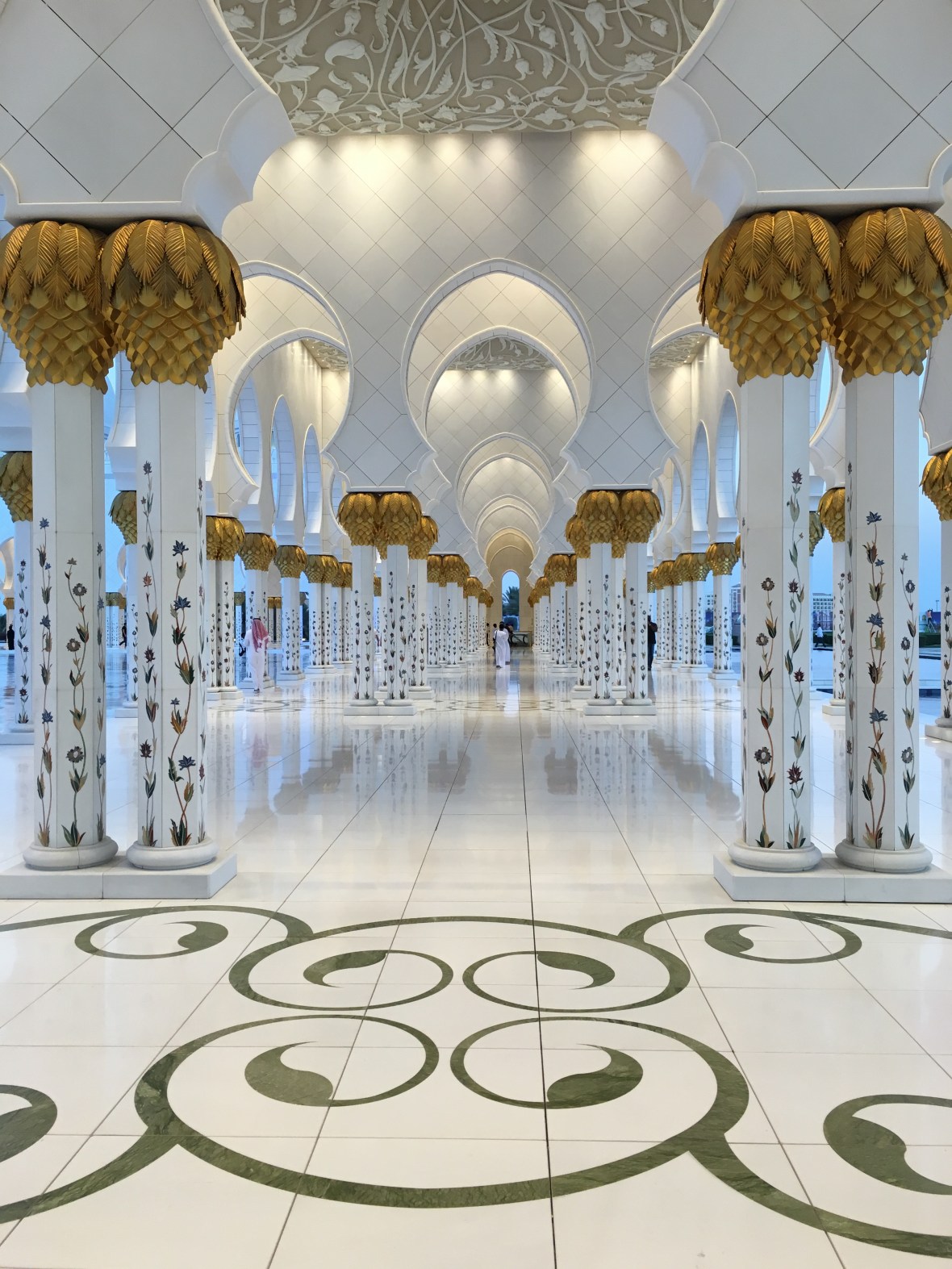 White Arches, Sheikh Zayed Grand Mosque, Abu Dhabi, UAE (2)