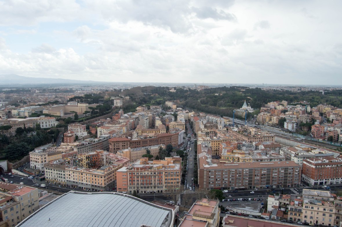 Looking Out, Basilica Di San Pietro, Vatican (2)