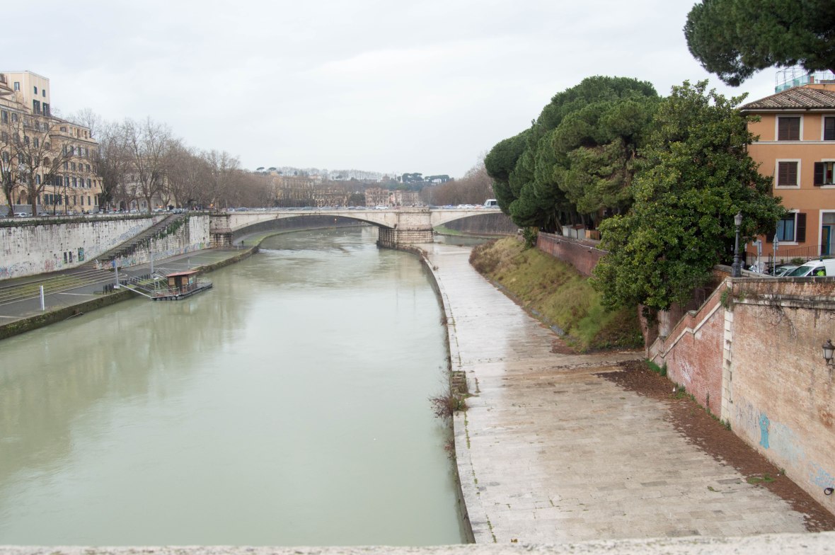 Tiber River, Rome, Italy