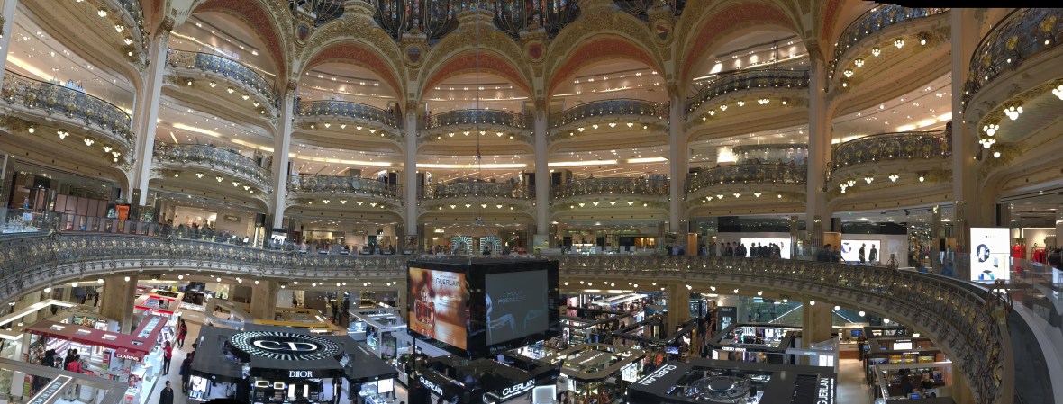 Panorama Picture, Galeries Lafayette, Paris, France