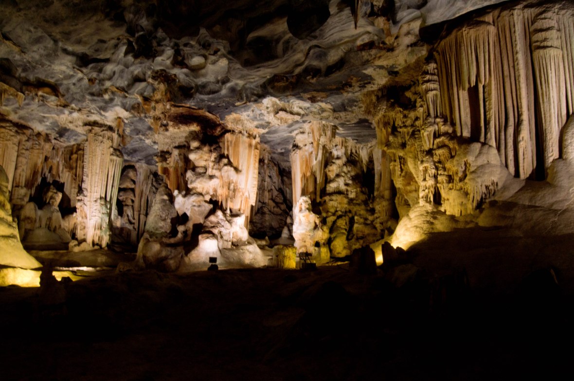 cango-caves-oudtshoorn-south-africa-western-cape-3