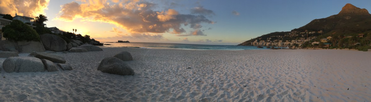 panorama-of-sunset-at-clifton-beach-4-cape-town-south-africa