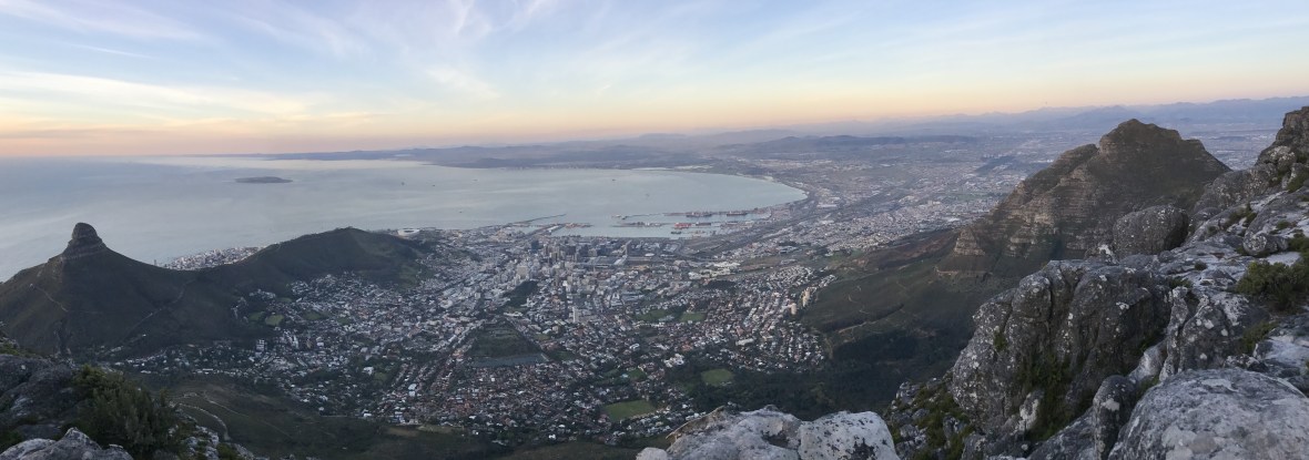 sunset-panorama-table-mountain-cape-town-south-africa