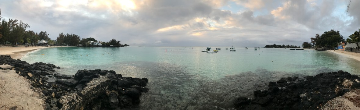 panorama-mon-choisy-beach-mauritius