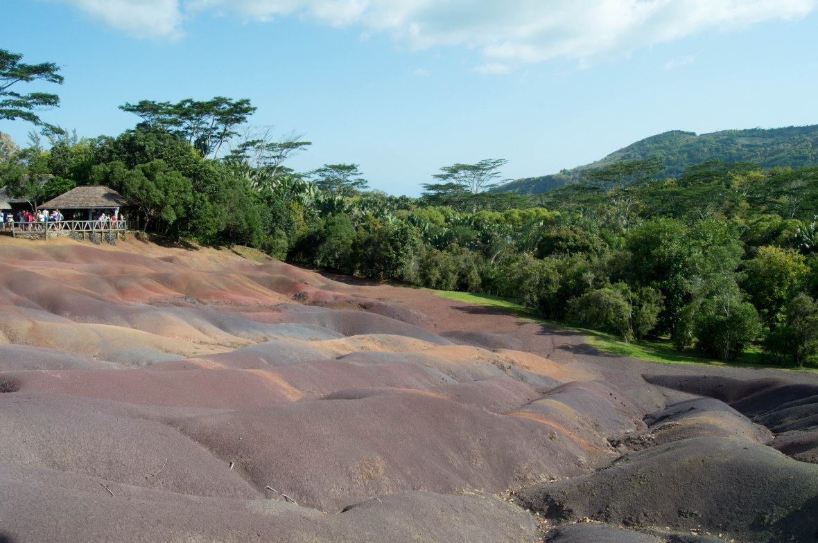 seven-coloured-sands-chamarel-mauritius