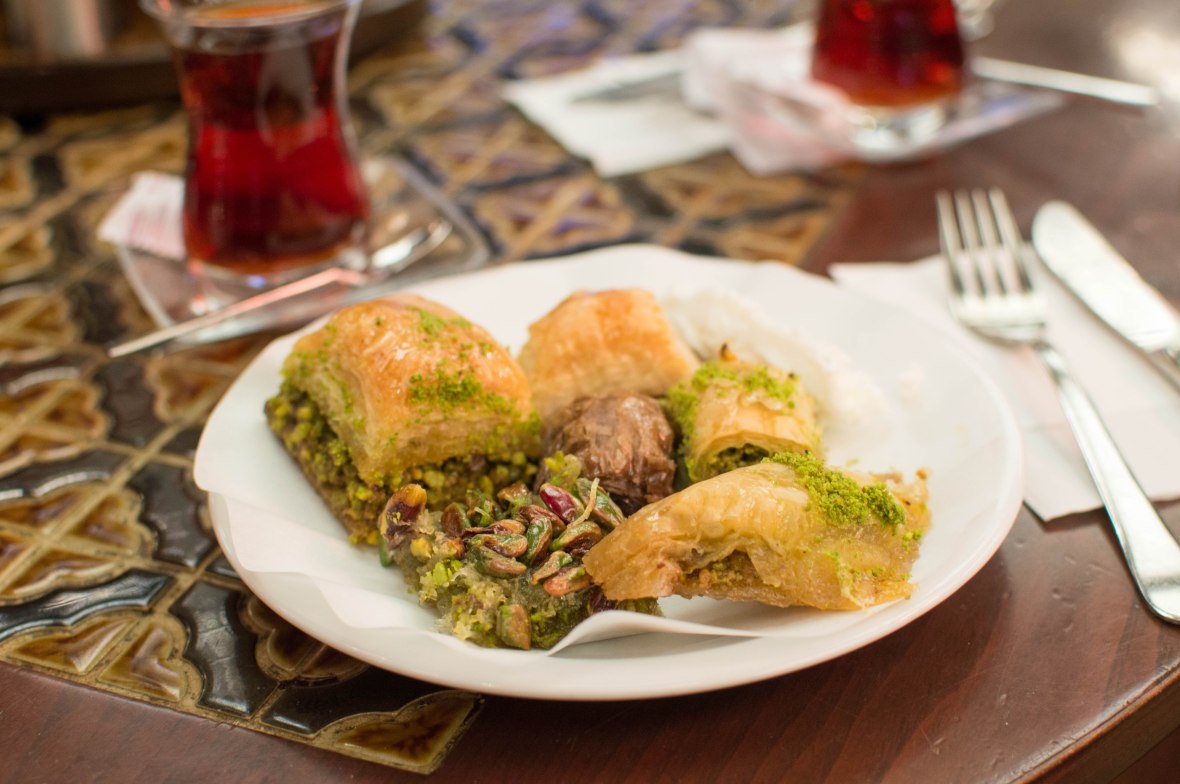 baklava-karakoy-gulluoglu-istanbul-turkey