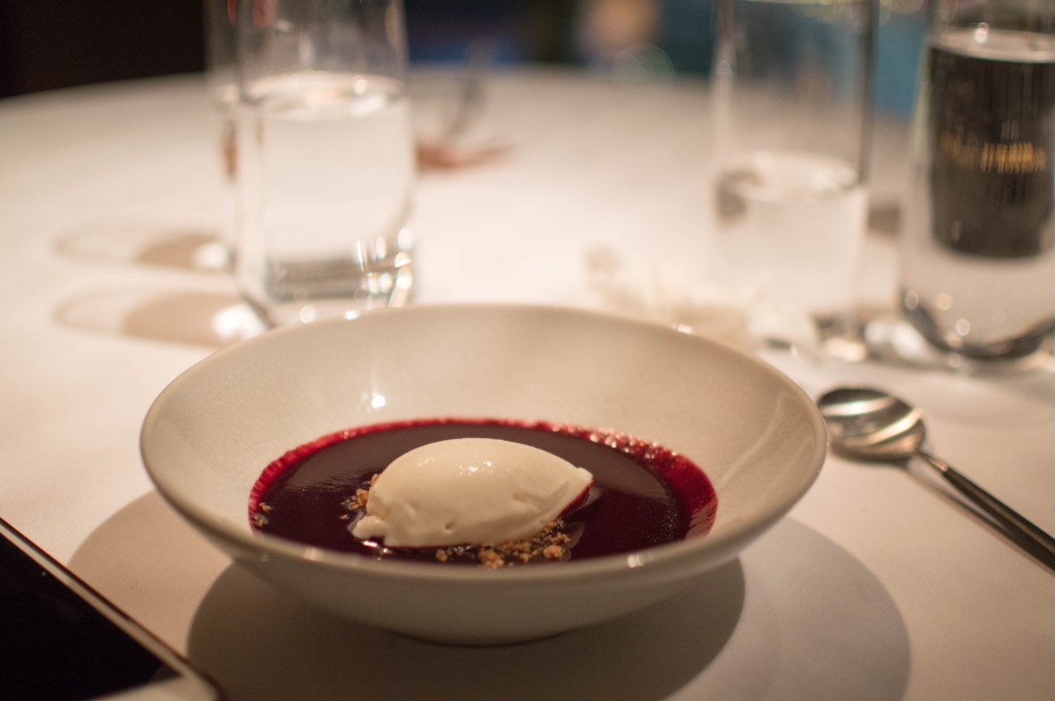 black-mulberry-soup-mikla-istanbul-turkey