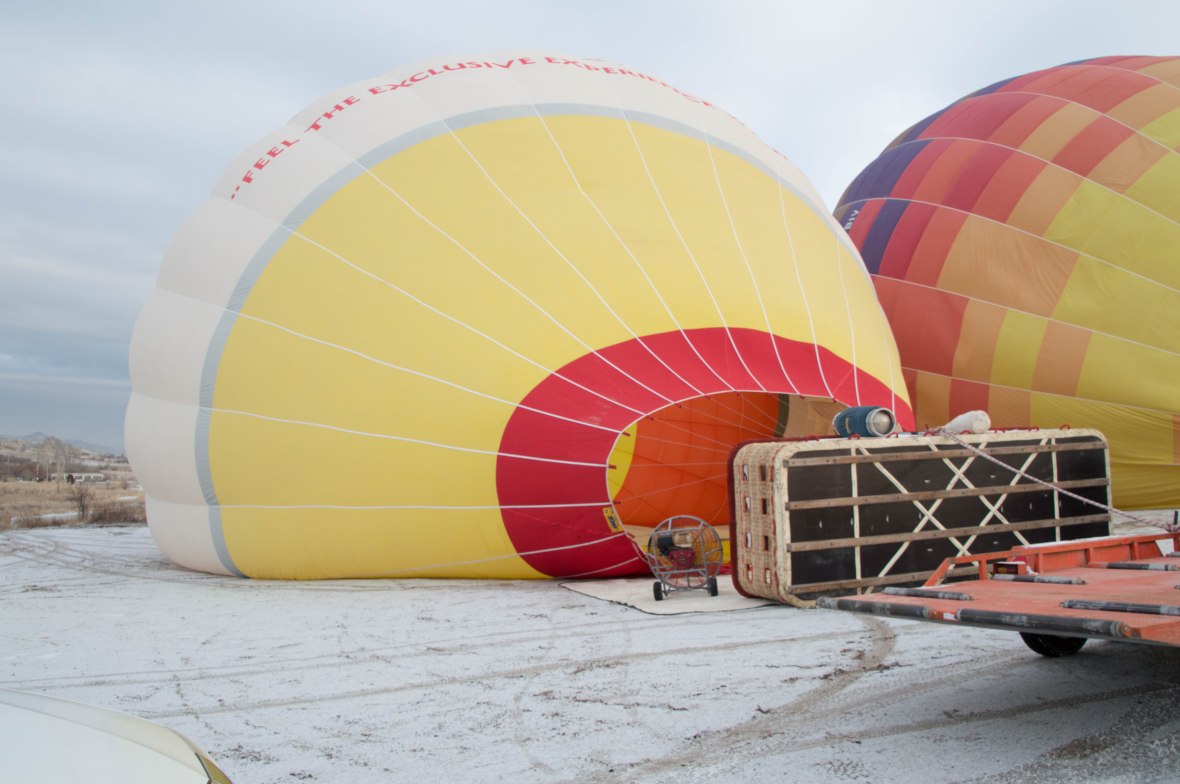 hot-air-balloons-being-filled-capadoccia-turkey