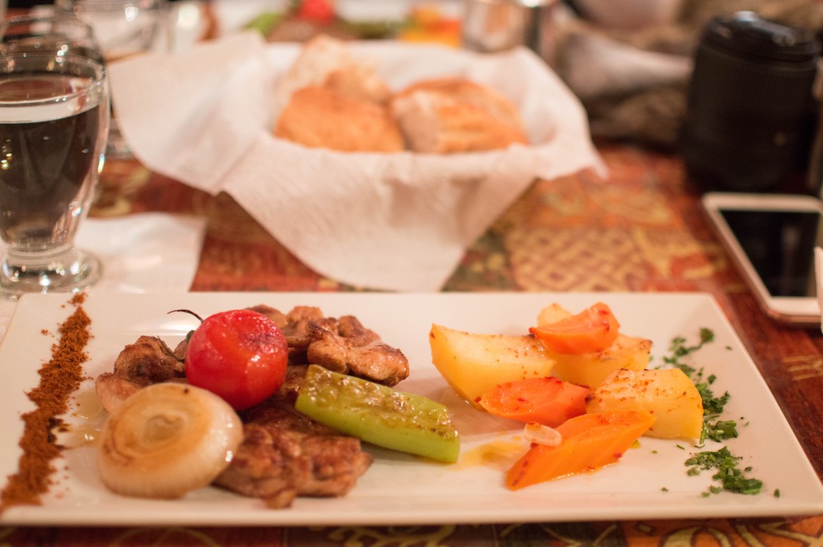 organic-chicken-and-vegetables-pumpkin-restaurant-capadoccia-turrkey