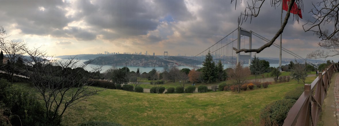 panorama-from-fatih-korosu-eski-tema-park-istanbul-turkey