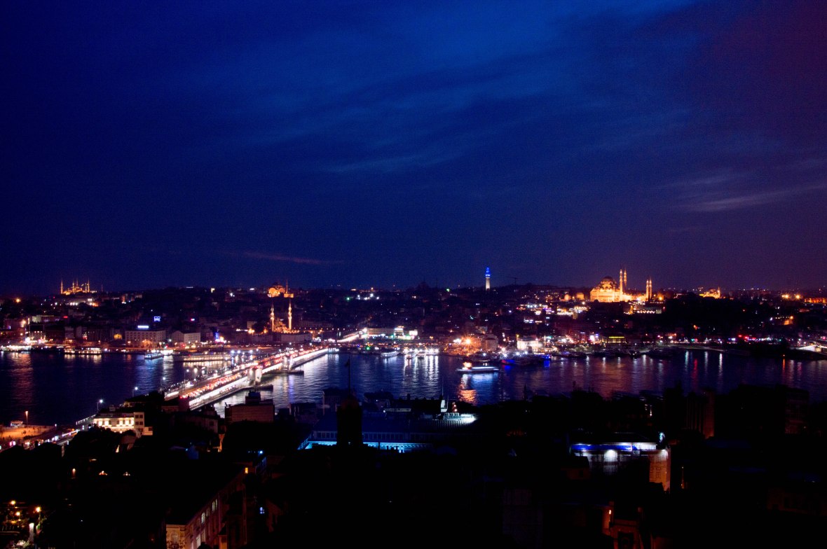 view-from-galata-tower-by-night-istanbul-turkey