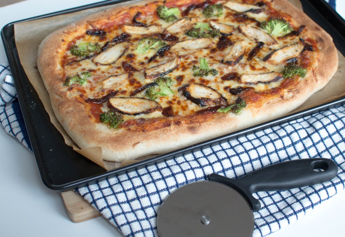 Chicken And Broccoli Pizza With Red Onion Chutney - Kay's Kitchen