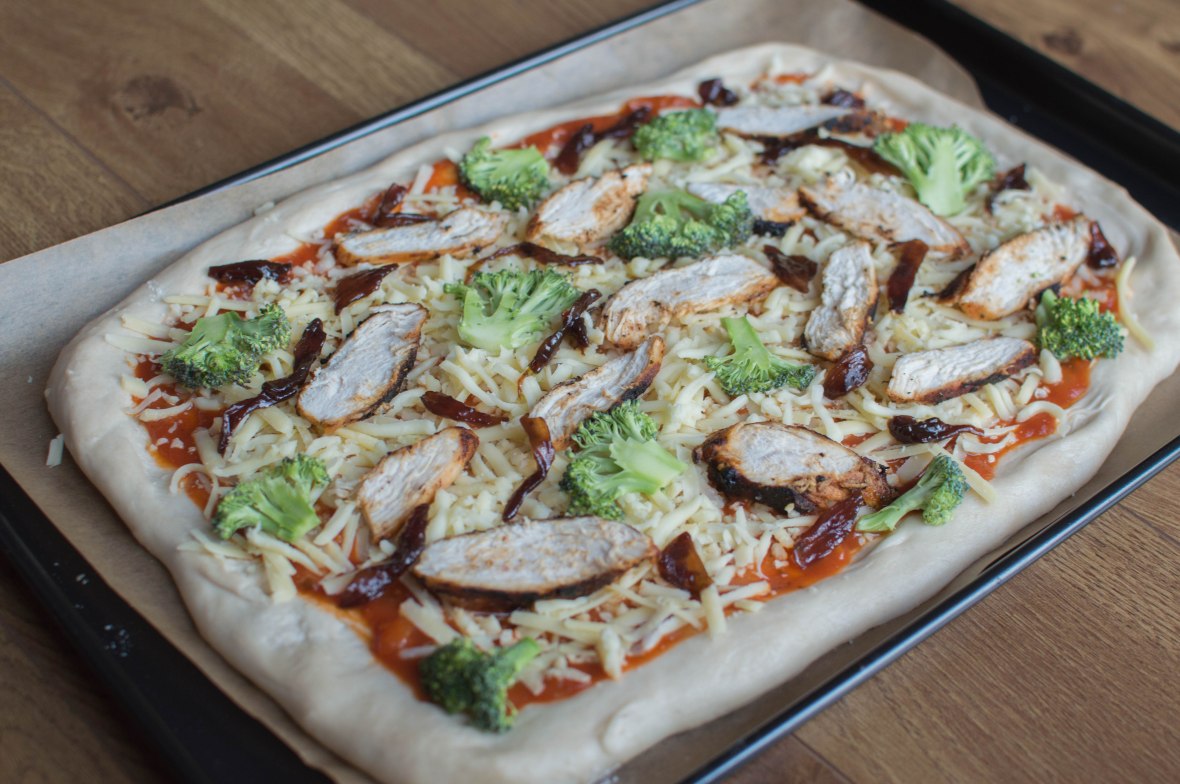 Homemade Chicken And Broccoli Pizza - Kay's Kitchen