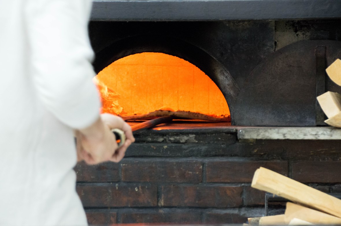 Oven, L'Antica Pizzeria da Michele, Naples, Italy
