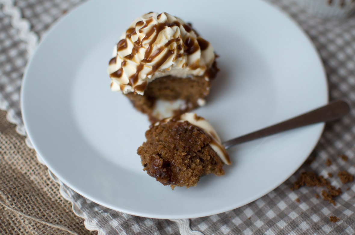Sticky Toffee Pudding Cake With Toffee Sauce - Kay's Kitchen