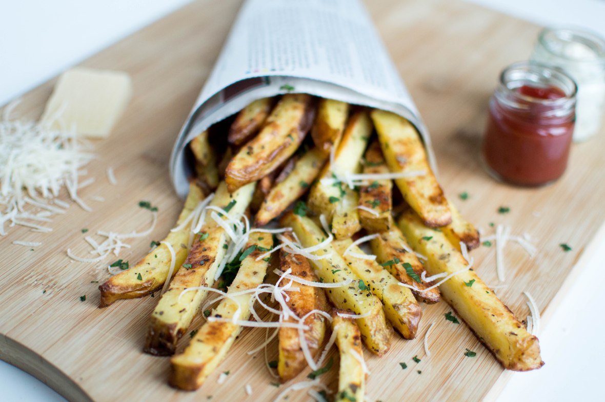 Oven Baked Garlic And Herb Fries - Kay's Kitchen
