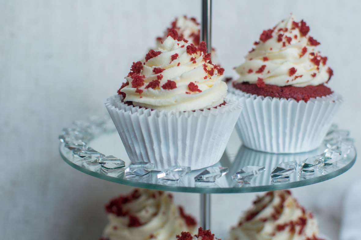 Red Velvet Cupcakes With Cream Cheese Frosting