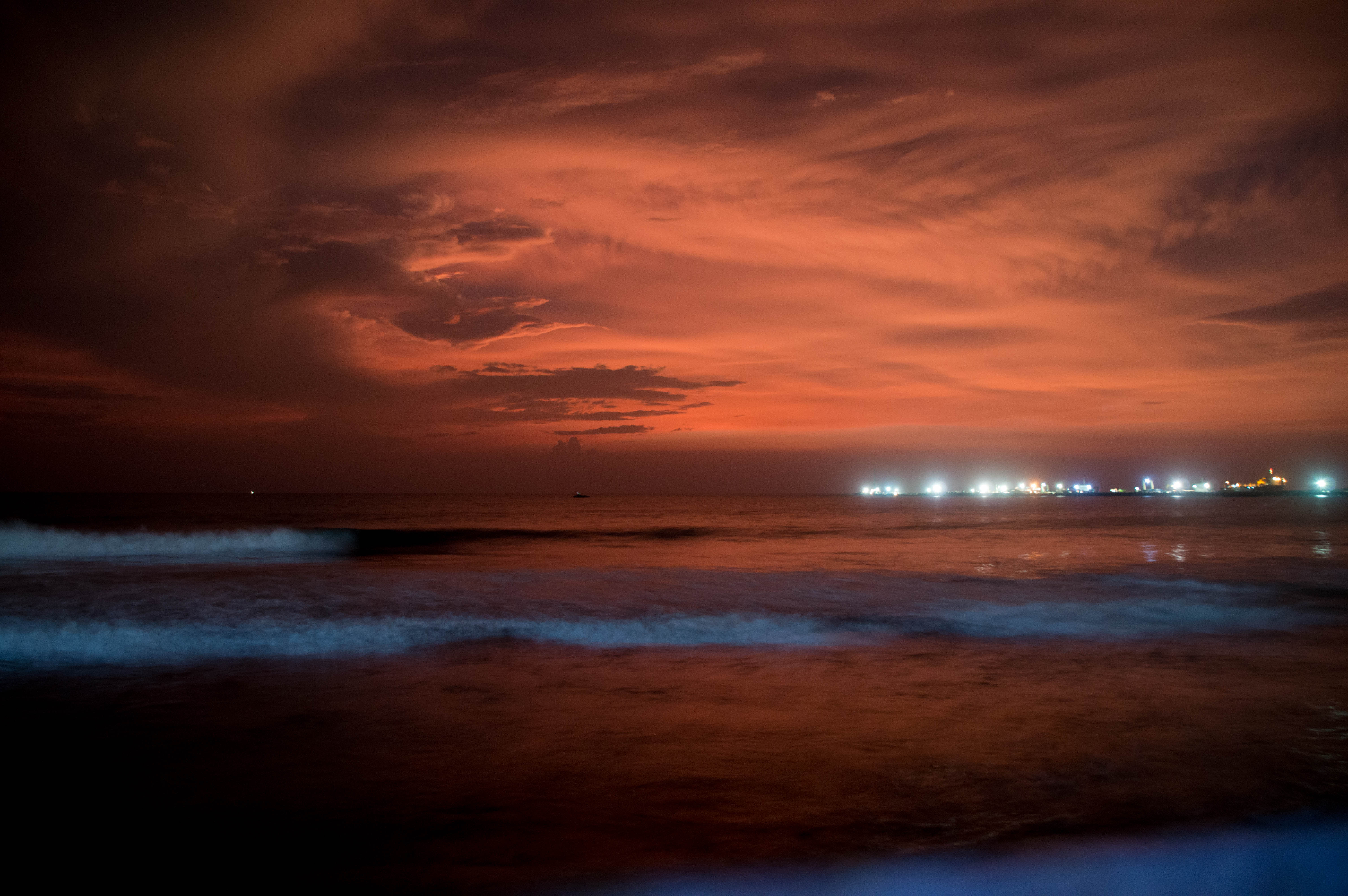 Red Sunset, Galle Face, Colombo, Sri Lanka