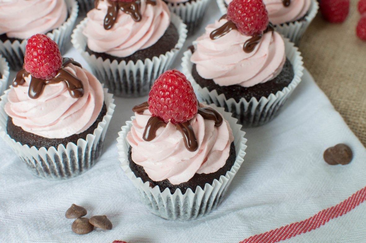 Chocolate &amp; Raspberry Cupcakes - Kay's Kitchen