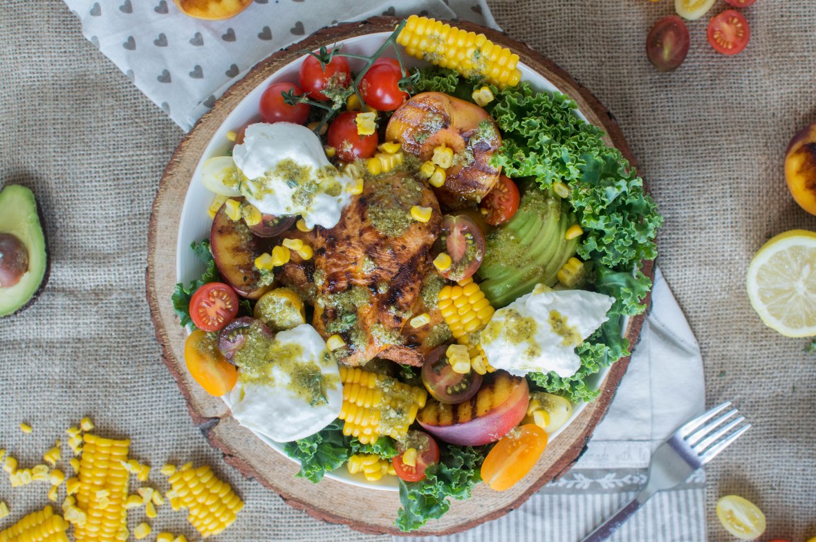 Grilled Peach, Sweetcorn &amp; Chipotle Chicken Salad With Burrata - Kay's Kitchen
