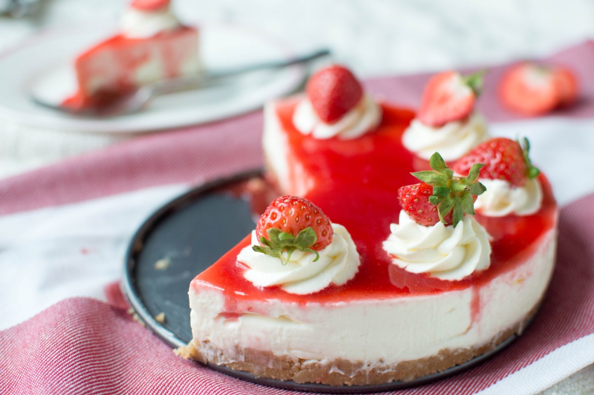 No Bake Strawberry Cheesecake - Kay's Kitchen