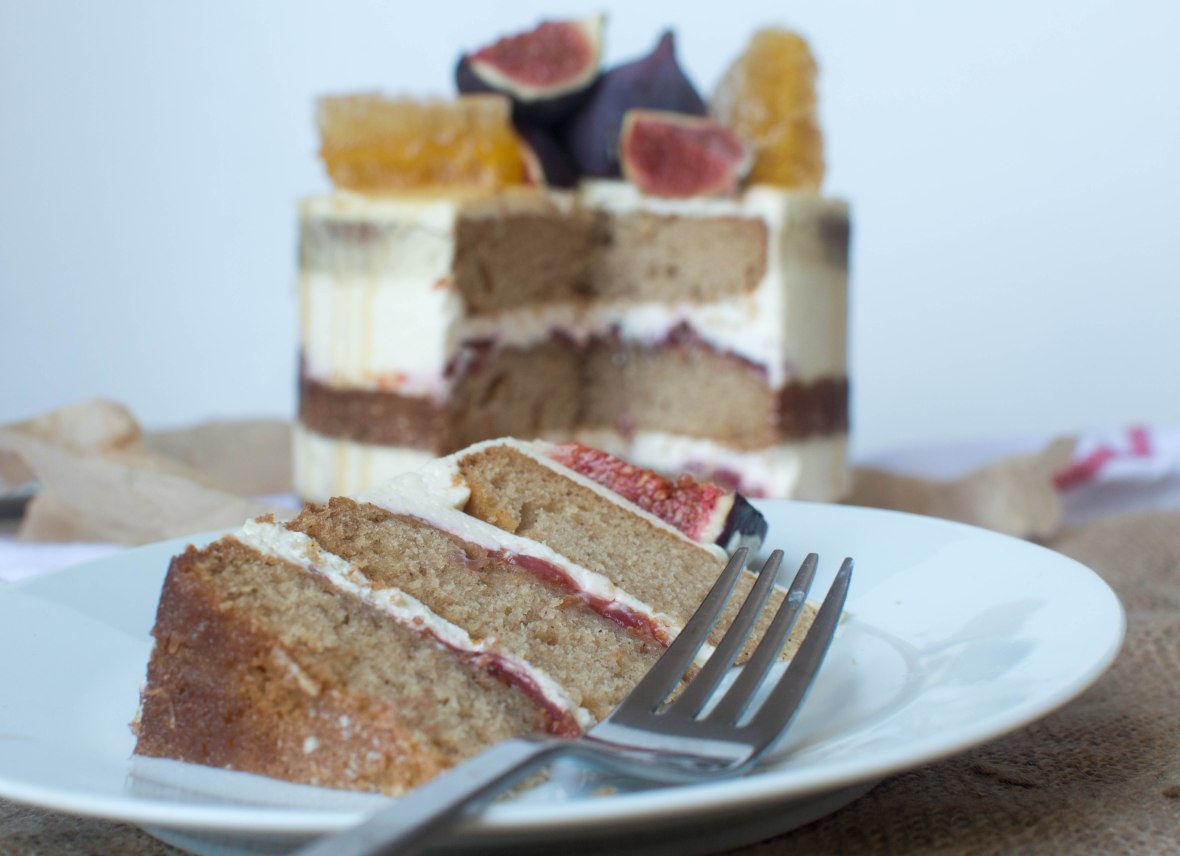 Spiced Honey &amp; Fig Cake - Kay's Kitchen