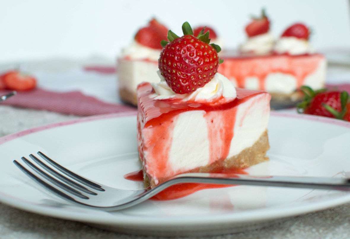 Strawberry Cheese Cake - Kay's Kitchen