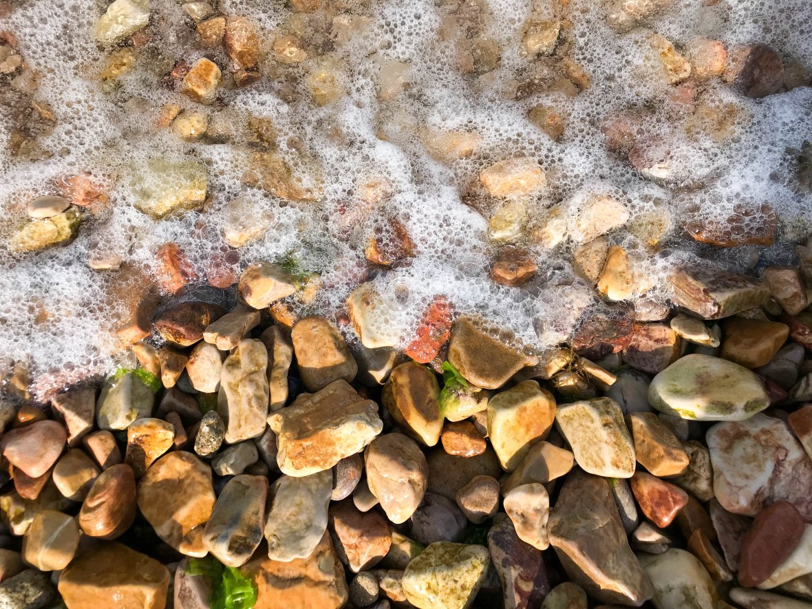 bubbly waves, pebble beach, kınalıada, adalar, princes islands, istanbul, turkey