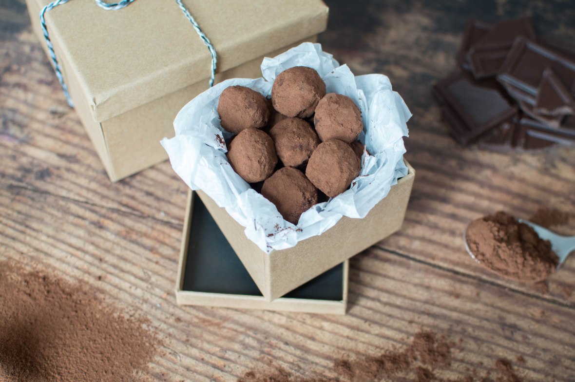 Homemade Valentine's Day Gift - Chocolate Truffles - Kay's Kitchen