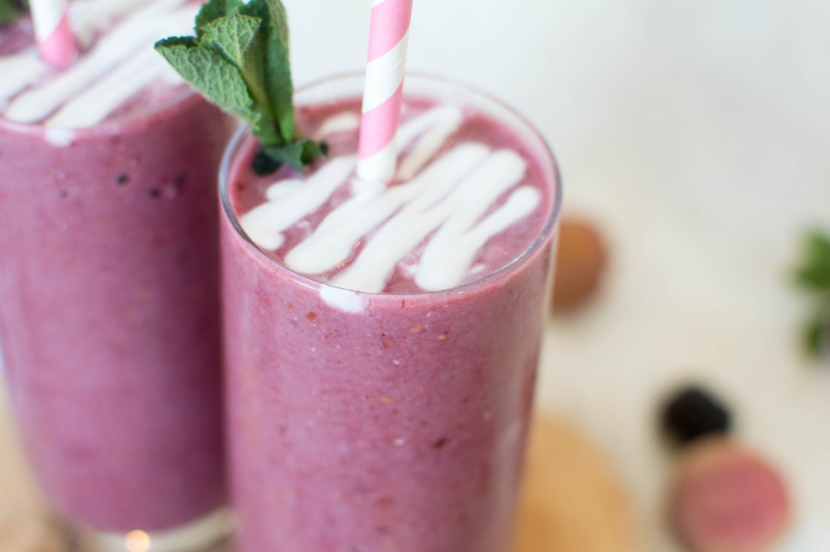 Lychee, Berry &amp; Coconut Frozen Smoothie - Kay's Kitchen
