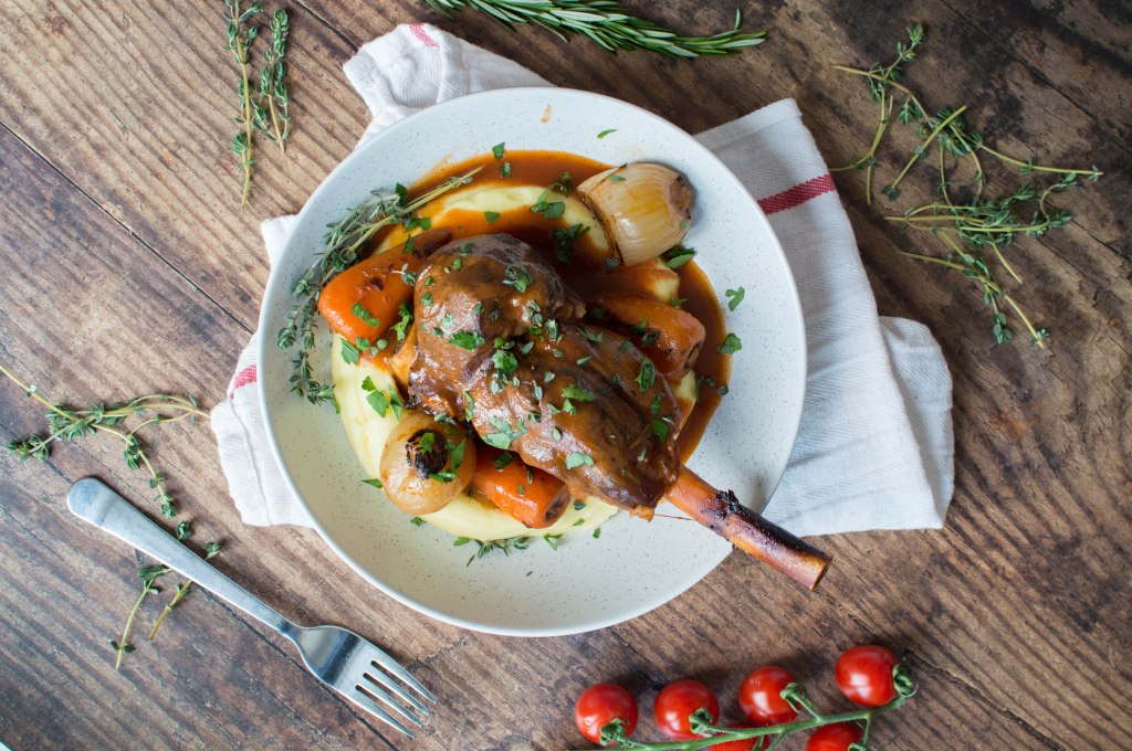 Slow Cooked Lamb Shanks With Creamy Mashed Potatoes - Kay's Kitchen